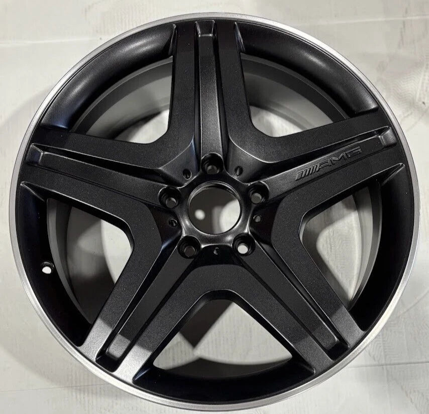 20" x 9.5" Mercedes Benz AMG G65 G63 2013-2018 Factory OEM Wheel Rim 85327