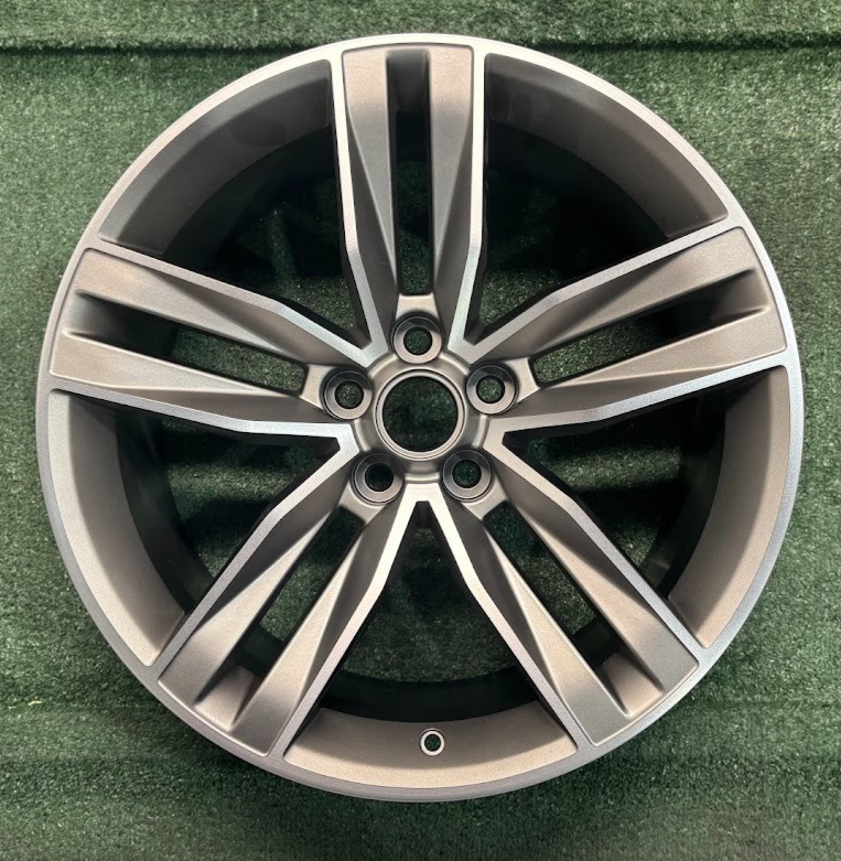 20" x 8.5" FRONT Chevrolet Camaro 2016 2017 2018 2019 OEM Wheel Rim 5761