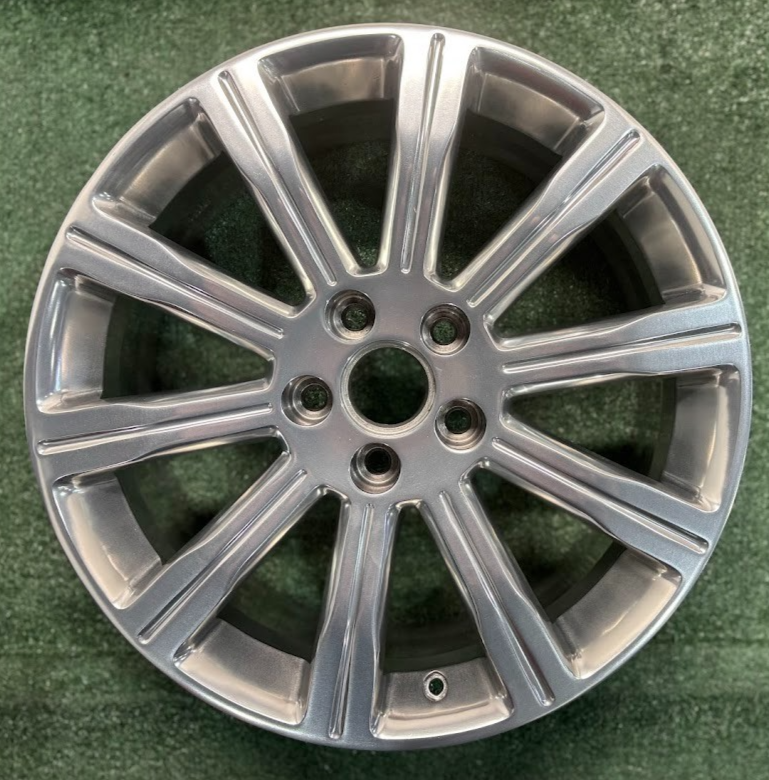 18" x 8" FRONT Cadillac ATS 2013 2014-2019 Factory OEM Wheel Rim 4705 Polished