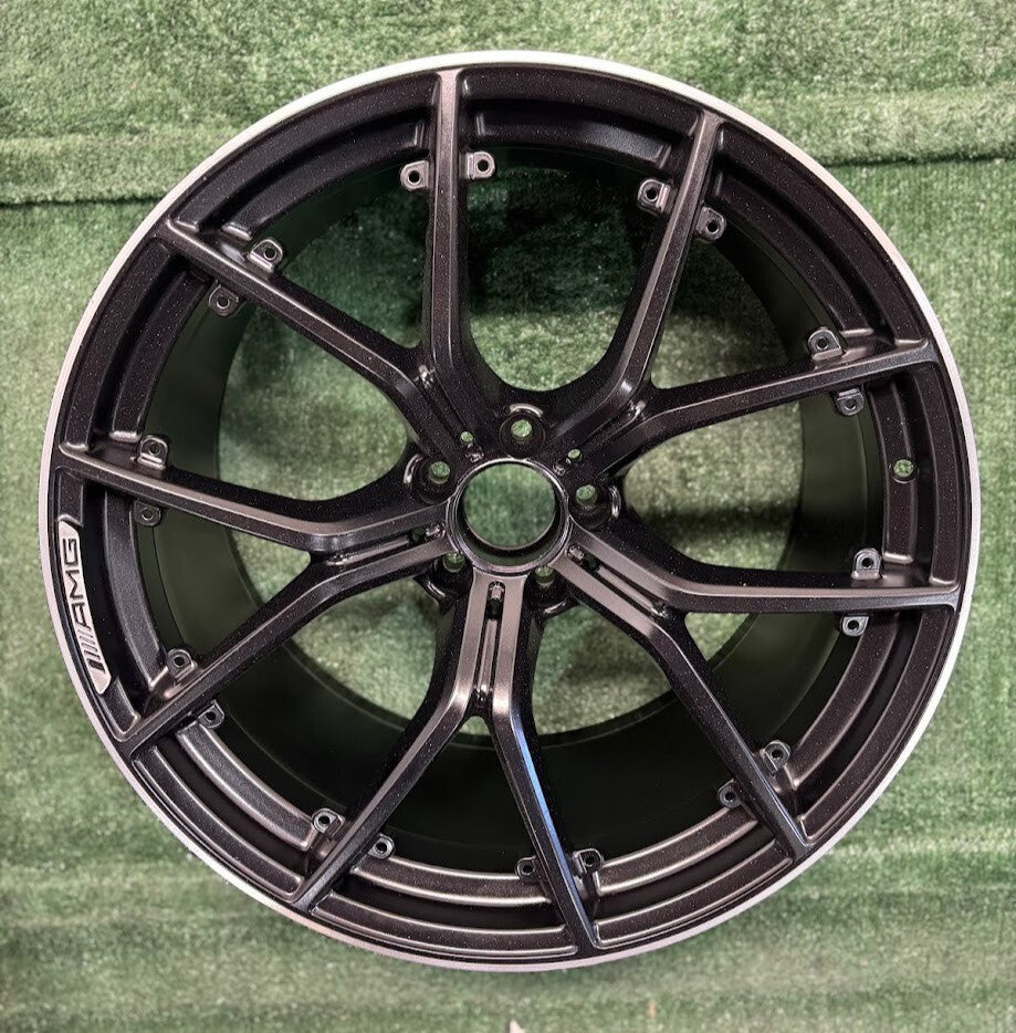 21x11.5 Rear Mercedes Benz GT63 AMG 2023 2024 2025 OEM Wheel Rim A2904011700