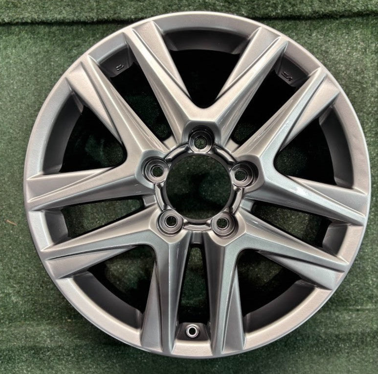 20" x 8.5" Lexus LX570 2013 2014 2015 Factory OEM Wheel Rim 74280 Hyper Silver