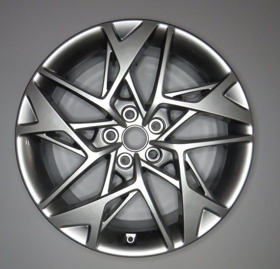 19" x 8" Hyundai Genesis GV70 2022 2023 2024 2025 OEM Wheel Rim 52910AR100 71038
