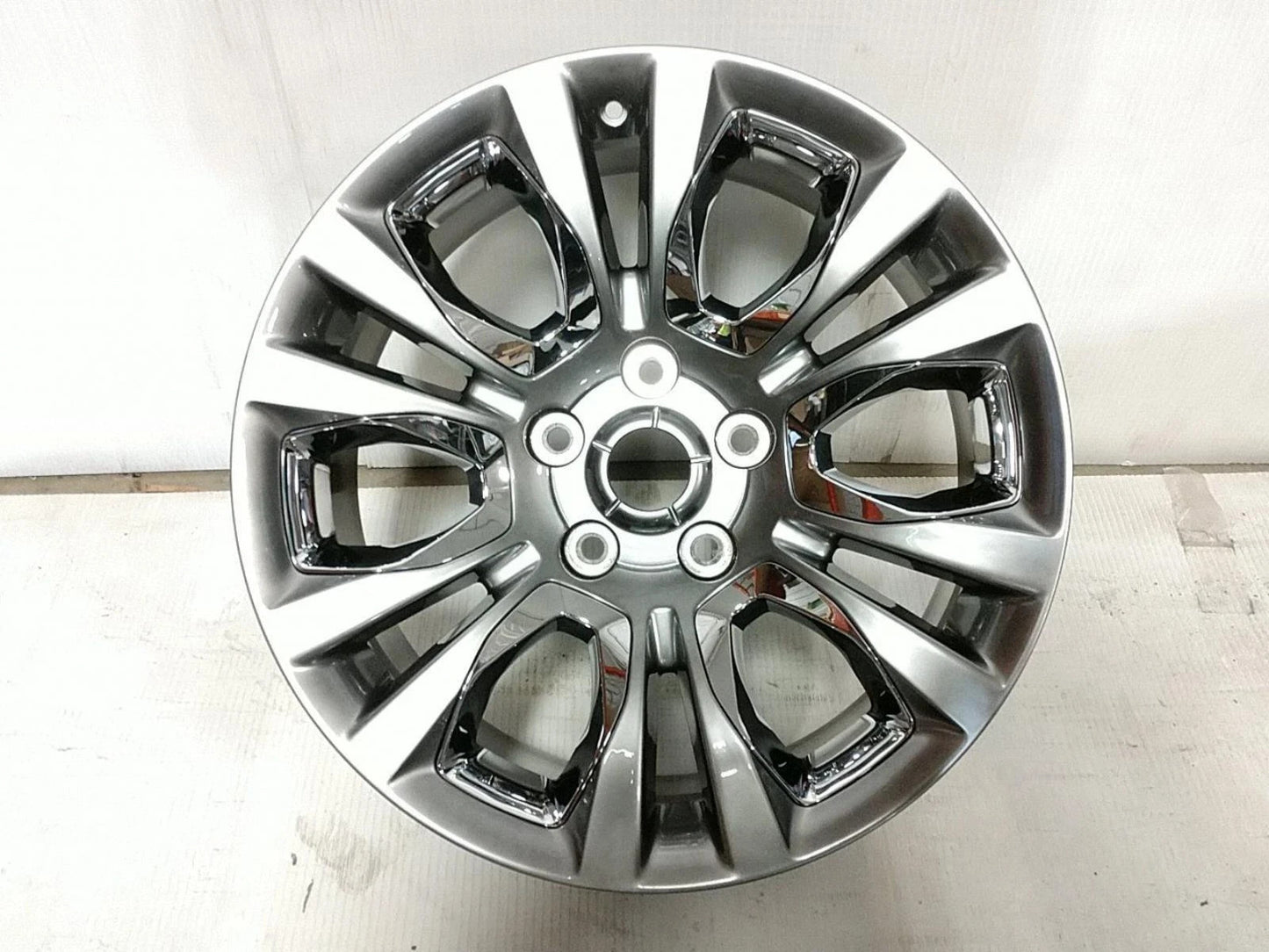 20" x 9" Dodge Ram 1500 Classic 2013-2019 OEM Wheel Rim 2455 2456 2493