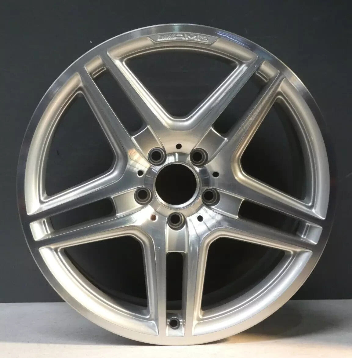 Front 18x8 Mercedes C250 C300 C350 2008-2015 85058 OEM wheel rim