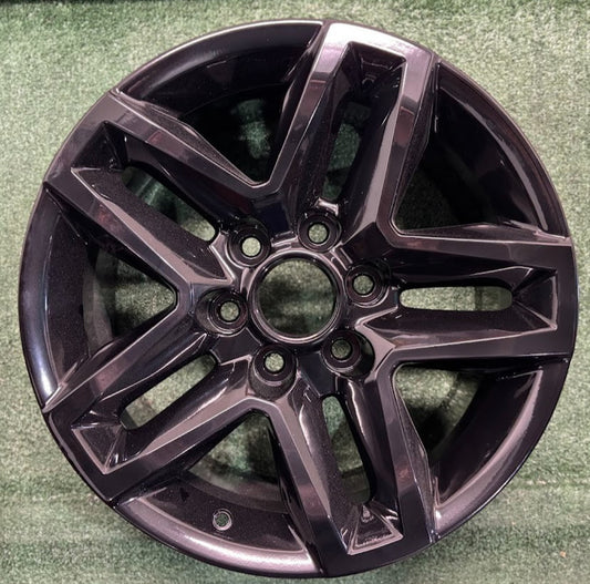 18" x 8.5" GMC Chevrolet 1500 Sierra Silverado 2019-2025 Factory OEM Wheel 5911