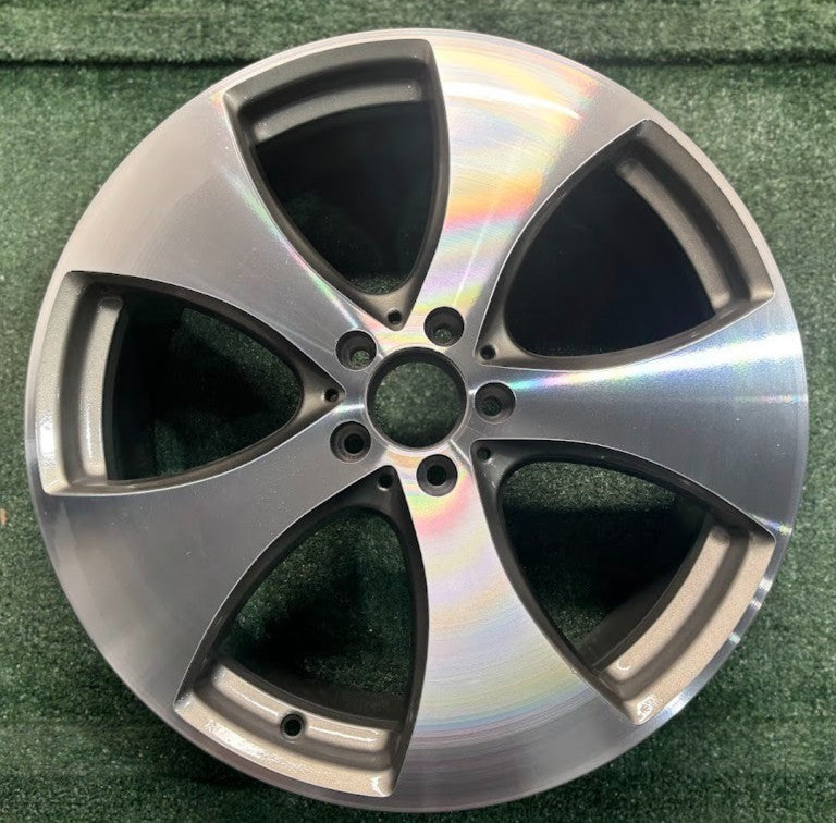 19" x 8.5 Mercedes GLS350 GLS450 2017 2018 2019 Factory OEM Wheel Rim 85552