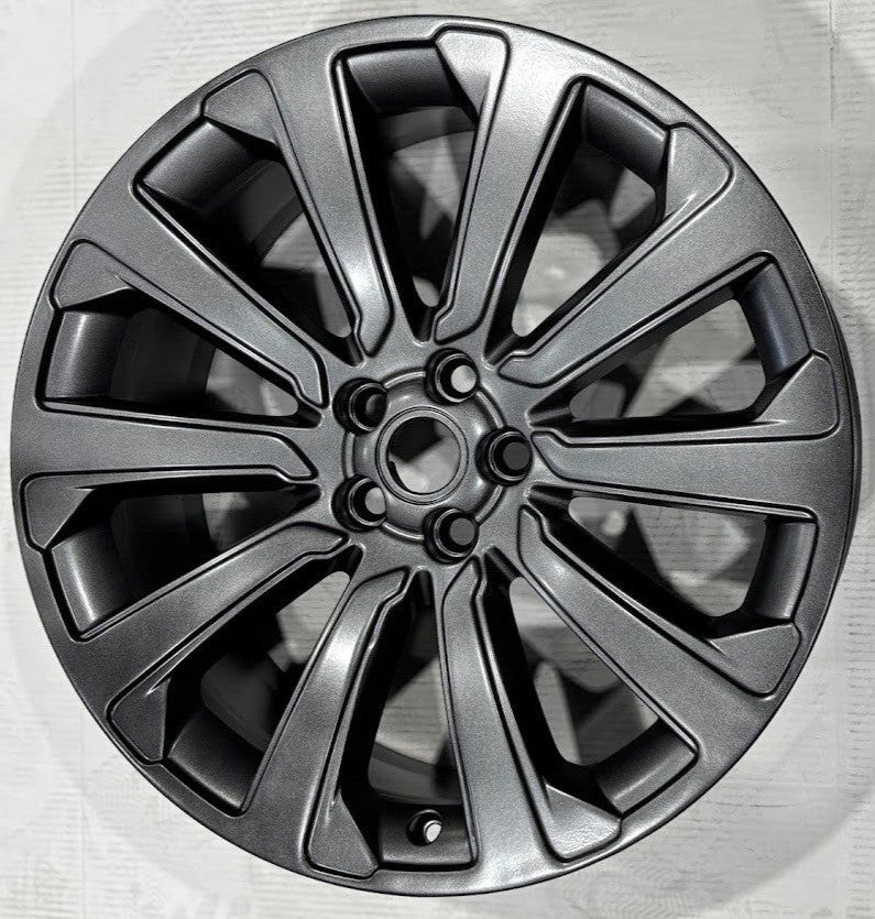 20" x 8.5" Land Rover Range Rover Velar 2018-2023 Factory OEM Wheel Rim 72302