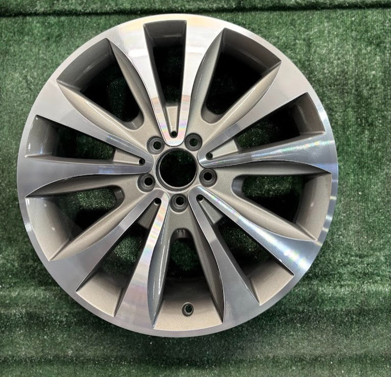 20x8.5 Mercedes Benz GL350 GL450 2013 2014 2015 2016 OEM Wheel Rim A1664012802