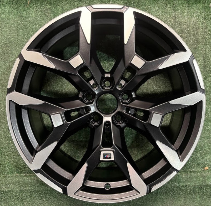 19" x 8" BMW 340i M340i 2025 Factory OEM Wheel Rim Machined Satin Black 94171
