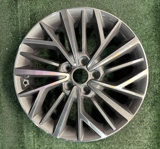18" x 7" Hyundai Tucson W/ TPMS Slot 2019 2020 2021 OEM Wheel Rim 52910D3340