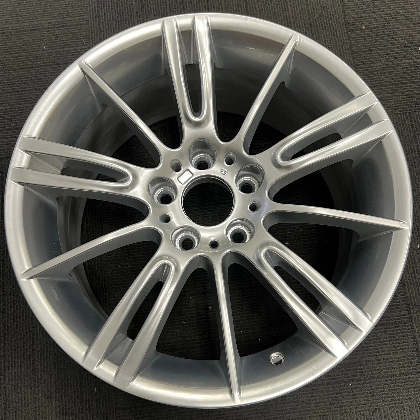 18" x 8.5" REAR BMW 323i 325i 328i 330i 335i 2006-2013 OEM Wheel Rim 59591