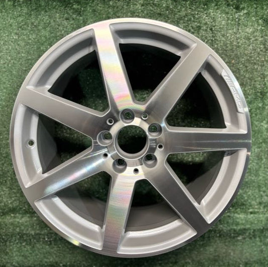 18x8.5 REAR Mercedes Benz C250 C300 C350 2012-2015 OEM Wheel Rim A2044019902