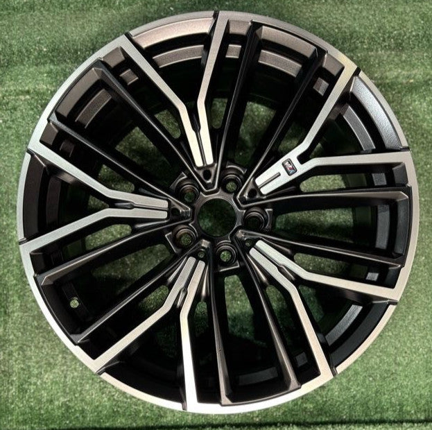 20" x 8" FRONT BMW 530e 530i 540i M550i 2021-2023 Factory OEM Wheel Rim 86160
