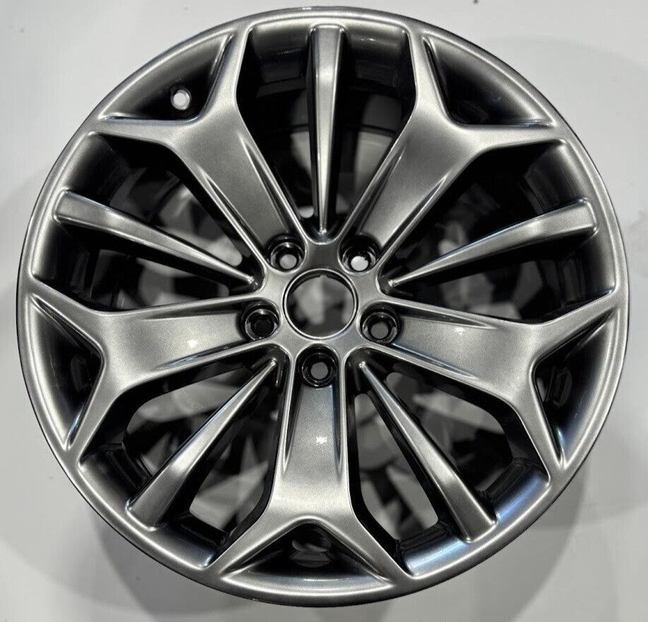 19" x 8.5" Ford Taurus With Lip 2013-2019 Factory OEM Wheel Rim DG1Z1007E 3925