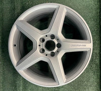 18x9 Rear Mercedes Benz E320 E500 E550 AMG 2003-2009 OEM Wheel Rim A2114016702 photo 1