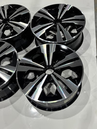 Set 18" x 7.5" Mercedes Benz GLA250 GLB250 2024 2025 OEM Wheel Rim A2474012900 photo 2