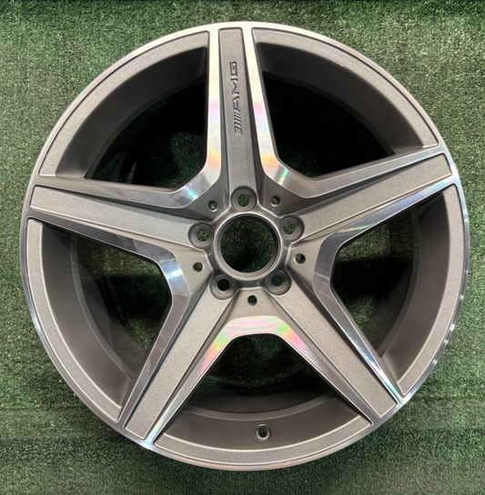 18" x 9" FRONT Mercedes E63 2010 2011 Factory OEM Wheel Rim 85133